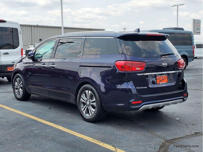 2021 Kia Sedona SXImage 15