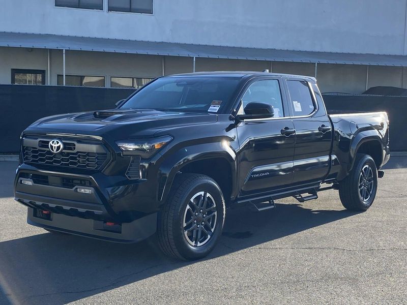 2025 Toyota Tacoma TRD SportImage 6