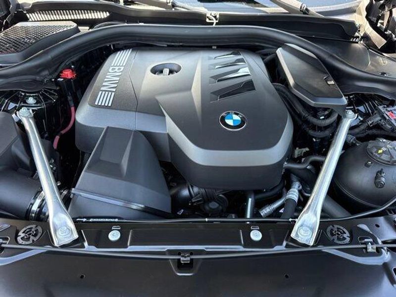Used 2026 BMW 5 Series 530iImage 32