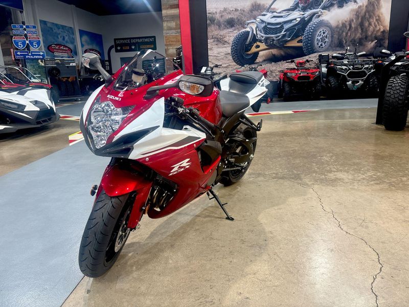 New 2027 Suzuki GSX-R600 Image 10
