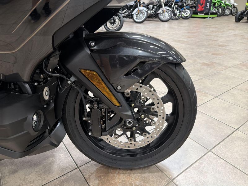 New 2026 Honda GOLDWING TOUR DCT Image 19