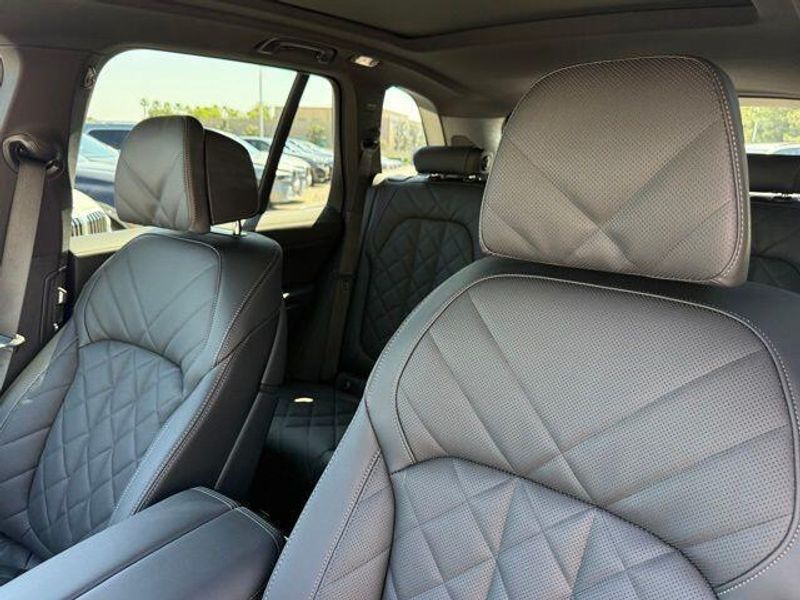 New 2026 BMW X5 xDrive50eImage 19
