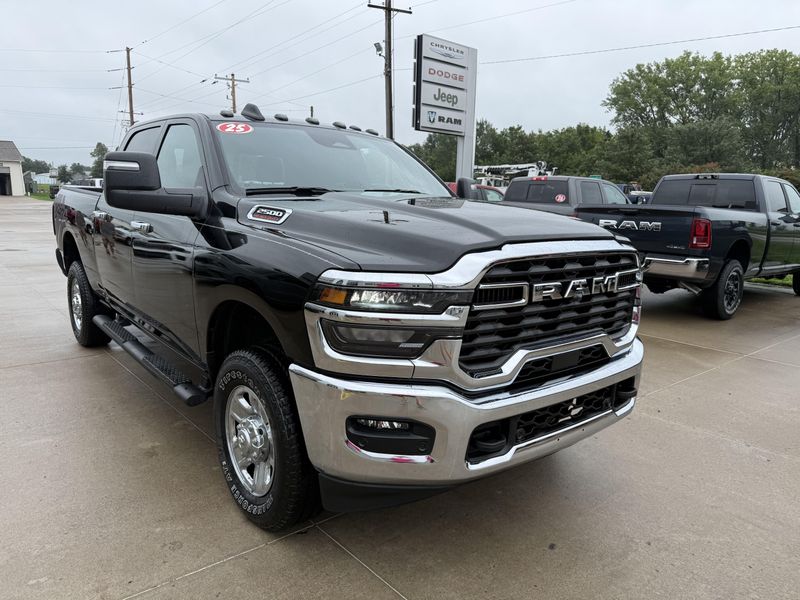 Used 2025 RAM 2500 TradesmanImage 34