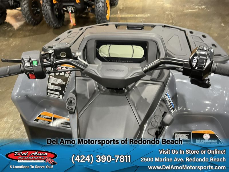 2025 Can-Am OUTLANDER DPS 850 Image 17