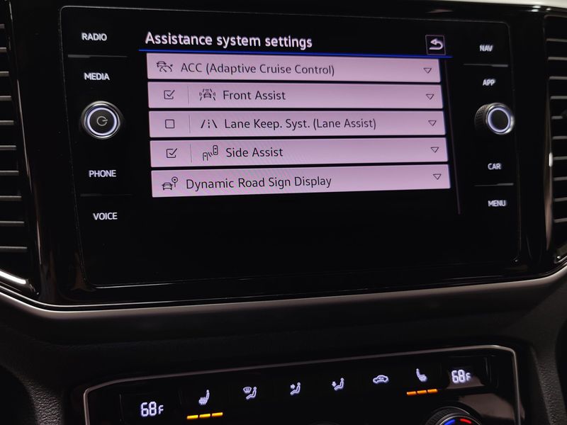 Used 2022 Volkswagen Atlas Cross Sport SEL AWD w/Sunroof/NavImage 9