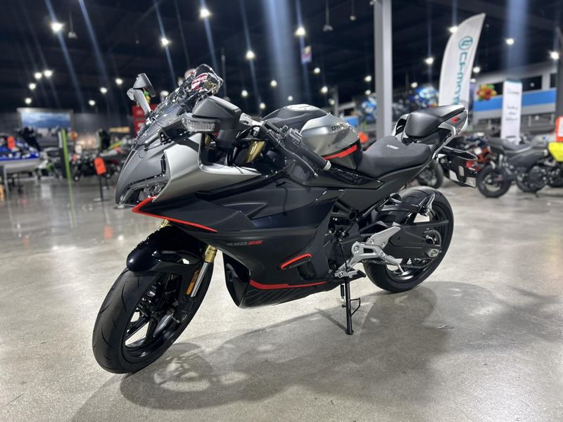 2025 CFMOTO 450SS Image 9