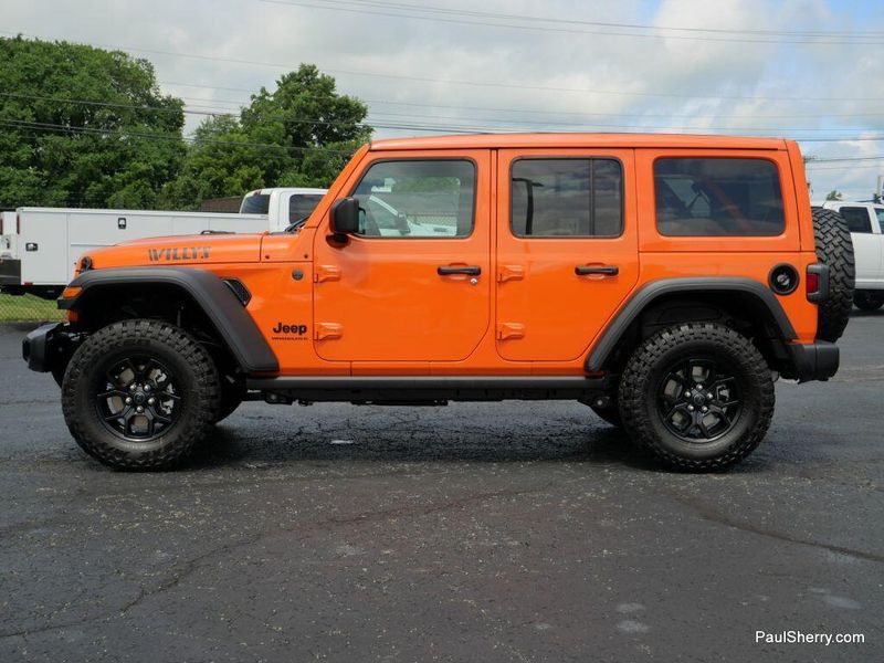 New 2025 Jeep Wrangler 4-door WillysImage 9