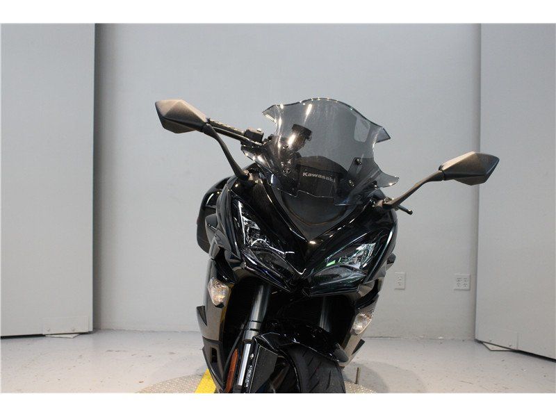 2021 Kawasaki Ninja 1000Image 4