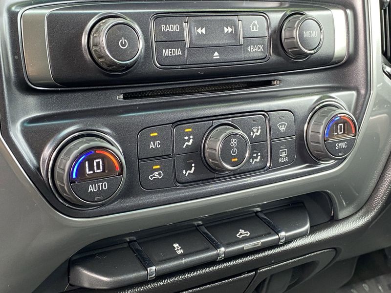 2015 Chevrolet Silverado 1500 LTImage 22