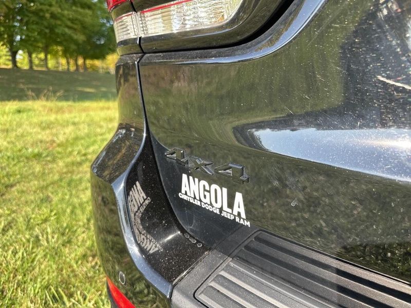2019 Jeep Grand Cherokee Altitude photo 6