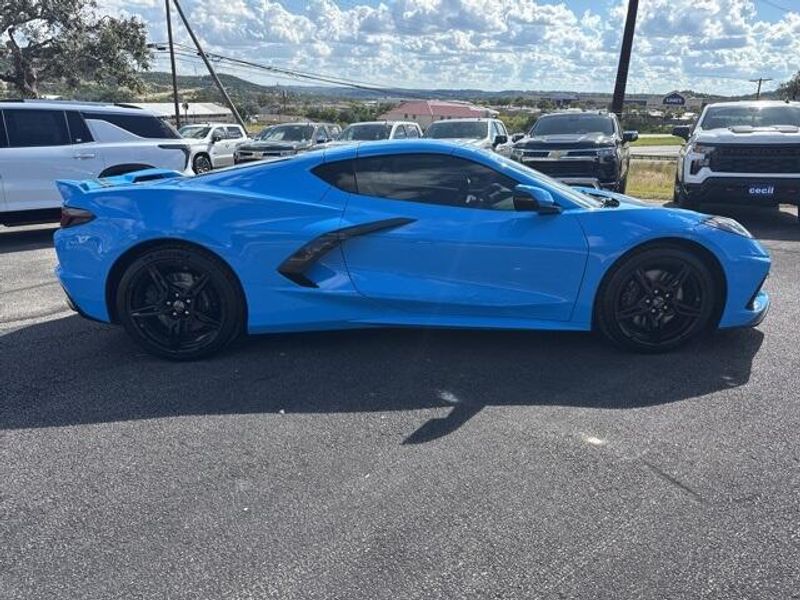 2021 Chevrolet Corvette Stingray 1LT photo 4