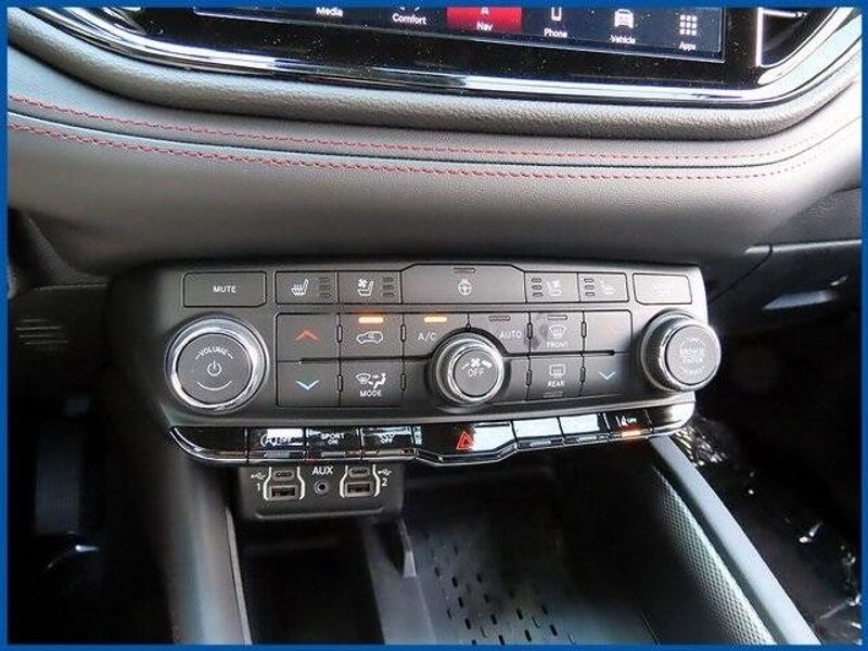 2026 Dodge Durango GT Plus photo 17