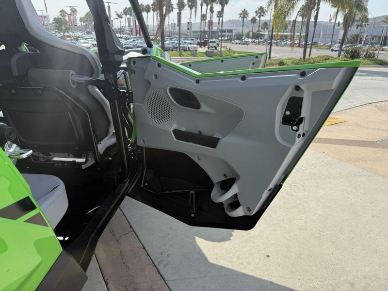New 2026 Kawasaki TERYX5 H2 DELUXE ES Image 19