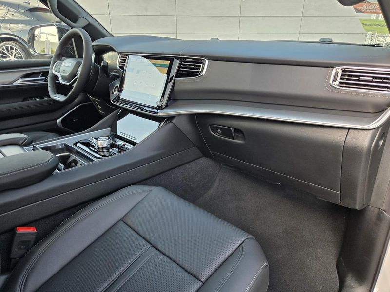 2026 Jeep Grand Wagoneer Limited Reserve 4x4