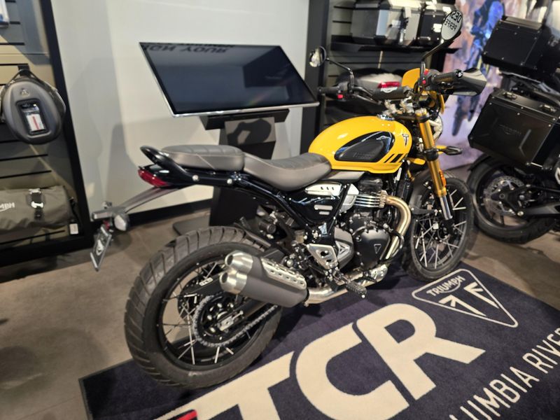 New 2026 Triumph SCRAMBLER 400 XC 