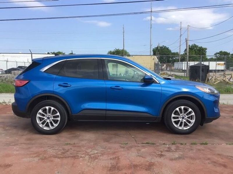 2020 Ford Escape SEImage 6