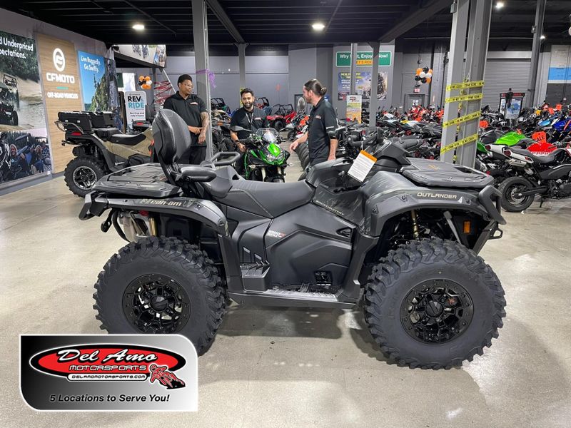New 2026 Can-Am OUTLANDER MAX BACKCOUNTRY 1000R 