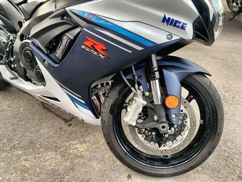 Used 2023 Suzuki GSX-R600 CA Image 17