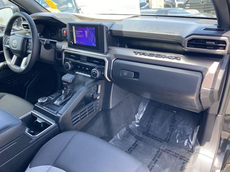 Used 2024 Toyota Tacoma TRD SportImage 9