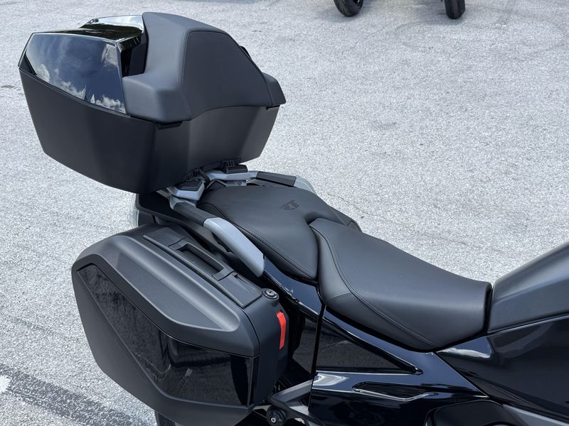 2026 BMW R 1300 RT