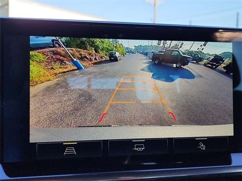 Used 2023 Chevrolet Silverado 1500 RSTImage 15