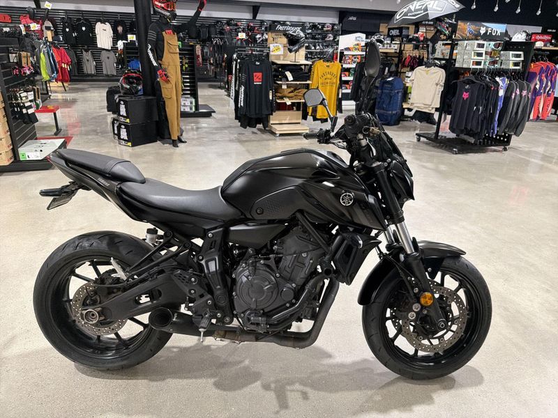 Used 2024 Yamaha MT 07 Image 10