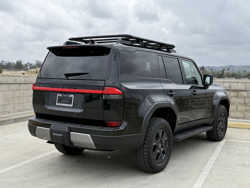 2025 Lexus GX Image 12