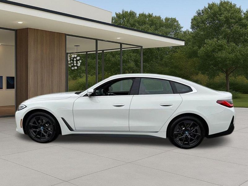 Used 2023 BMW i4 eDrive35Image 13