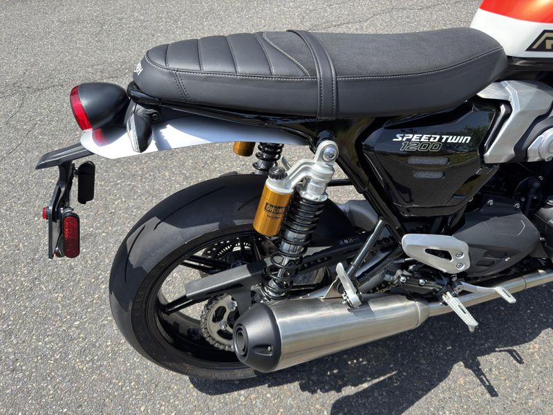 2025 Triumph Speed Twin RS 1200 - BAJA ORANGE - SAPPHIRE BLACK 