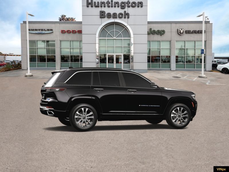 2023 Jeep Grand Cherokee 4xe Overland 4x4 in a Diamond Black Crystal Pearl Coat exterior color and Global Blackinterior. BEACH BLVD OF CARS beachblvdofcars.com 