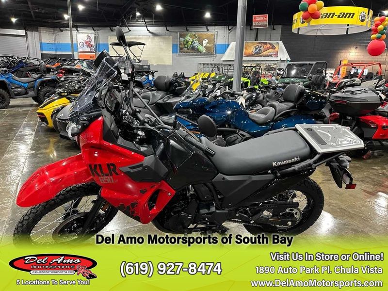 2024 Kawasaki KL650GRFNL-RD1  in a FIRECRACKER RED/METALLIC CARBON GRAY exterior color. Del Amo Motorsports of South Bay (619) 547-1937 delamomotorsports.com 