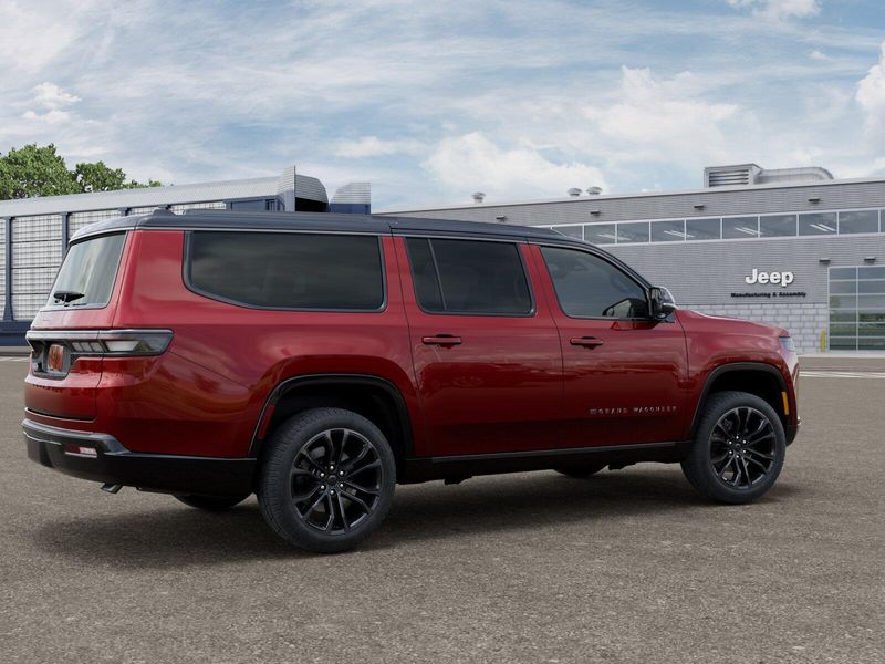 2026 Jeep Grand Wagoneer L Summit Obsidian 4x4Image 2