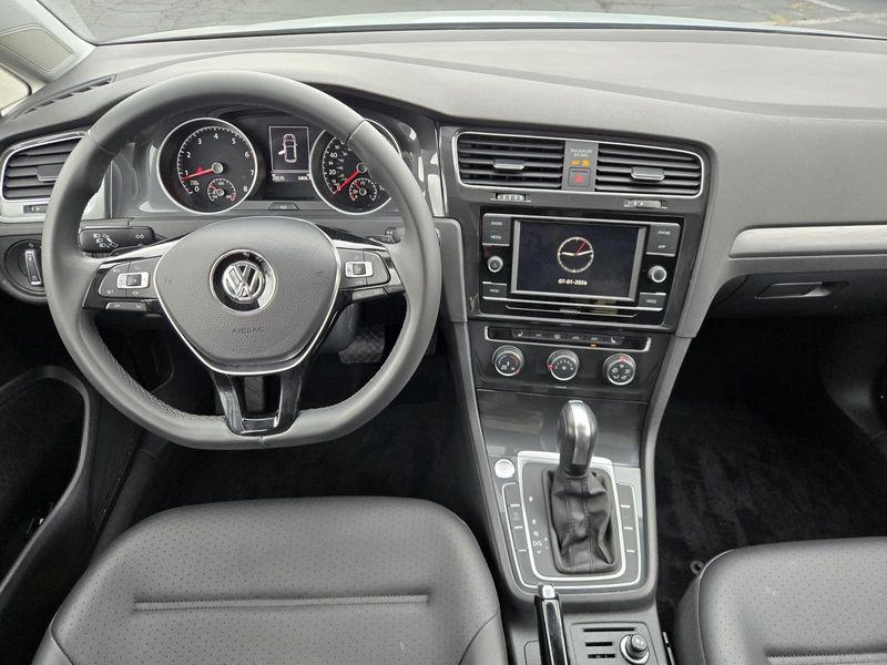Used 2021 Volkswagen Golf 1.4T TSI Auto