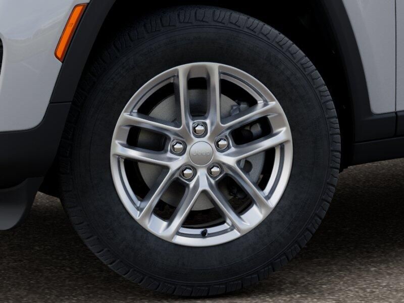 New 2026 Jeep Grand Cherokee Image 4