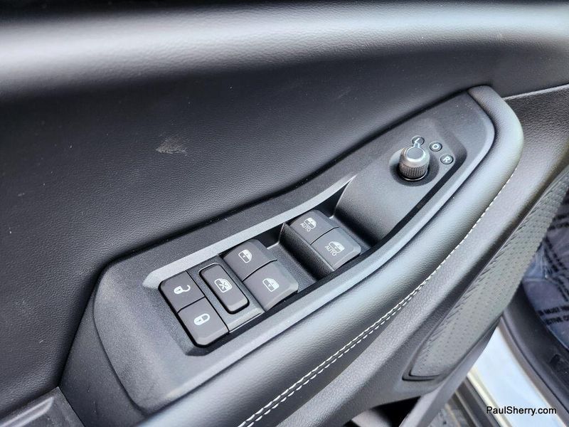 New 2025 Jeep Grand Cherokee Altitude X 4x4