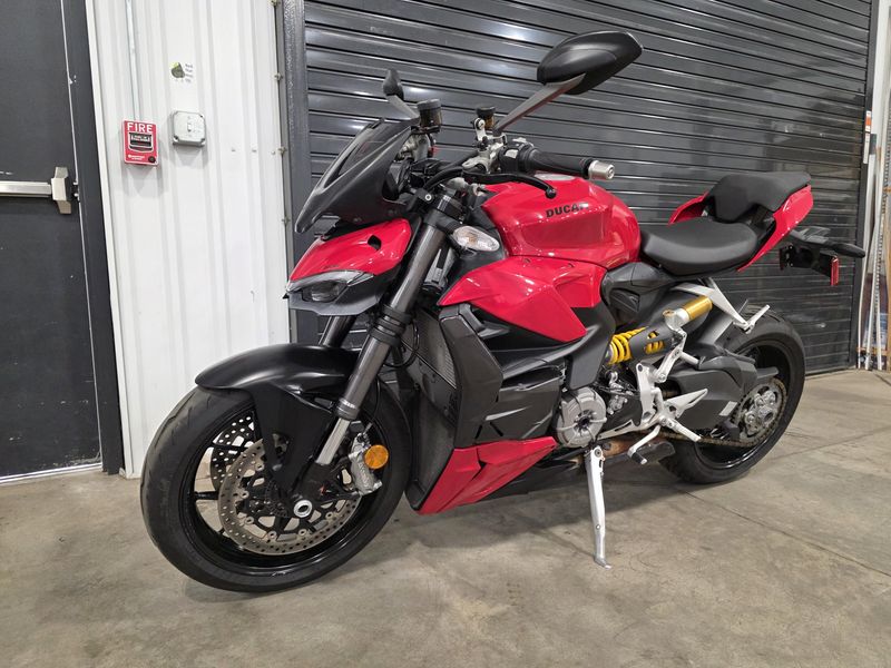 Used 2022 Ducati Streetfighter V2 