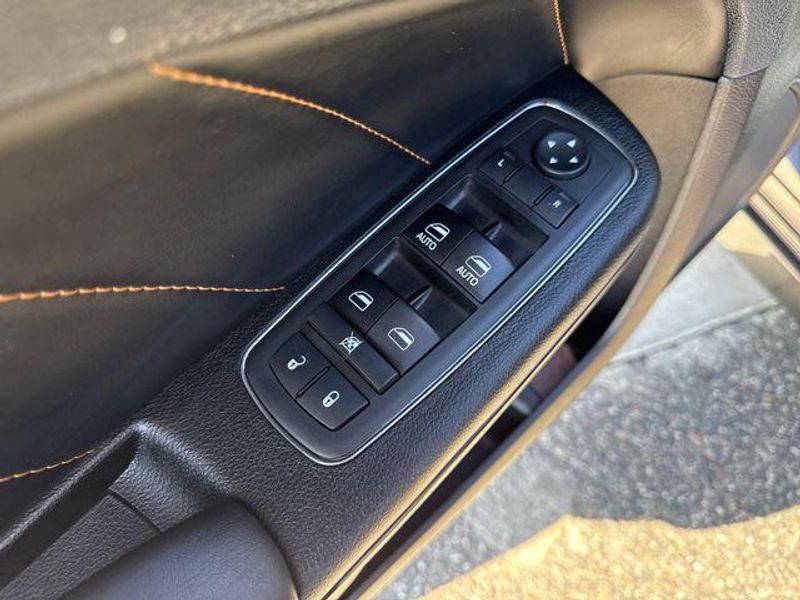 Used 2018 Dodge Charger R/T Daytona 392Image 11