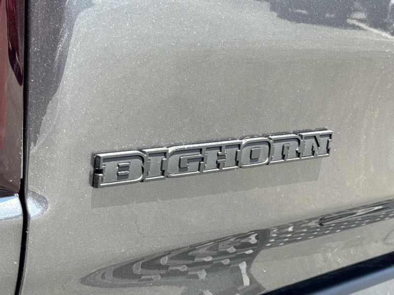 New 2026 RAM 1500 Big Horn Crew Cab 4x2 5'7' Box