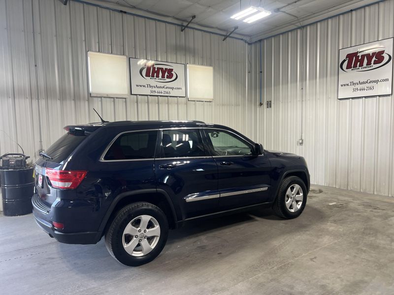 Used 2013 Jeep Grand Cherokee LaredoImage 4