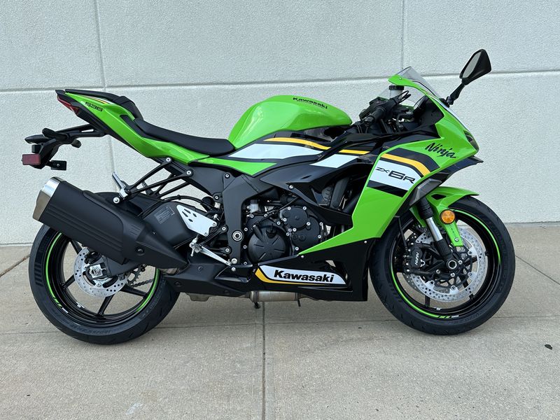 2025 Kawasaki Ninja ZX6R ABS KRT EditionImage 2