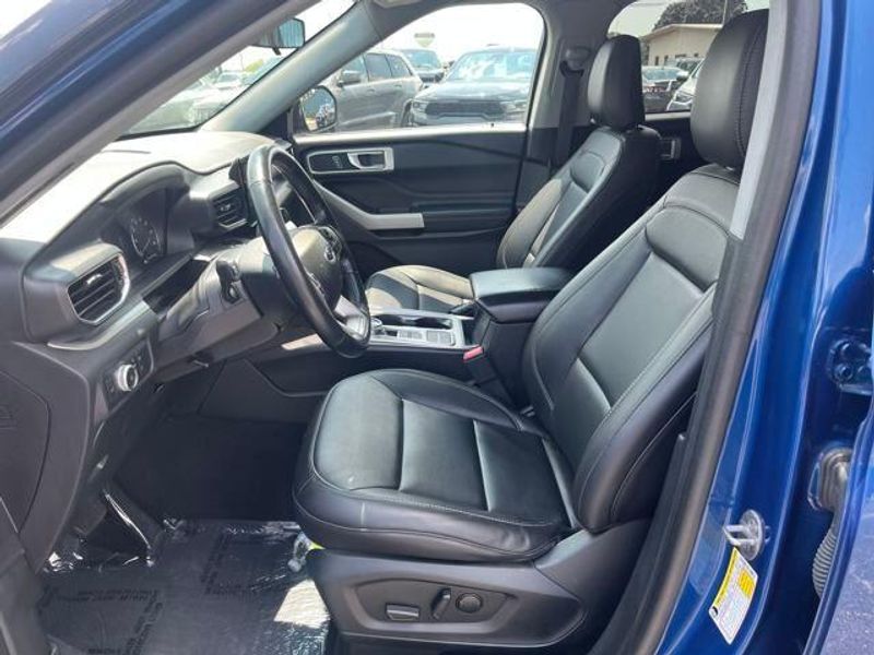 Used 2022 Ford Explorer XLT