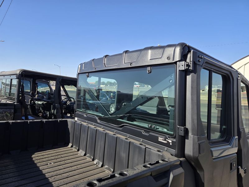 NEW 2027 POLARIS RANGER CREW XP 1000 CAB Image 10