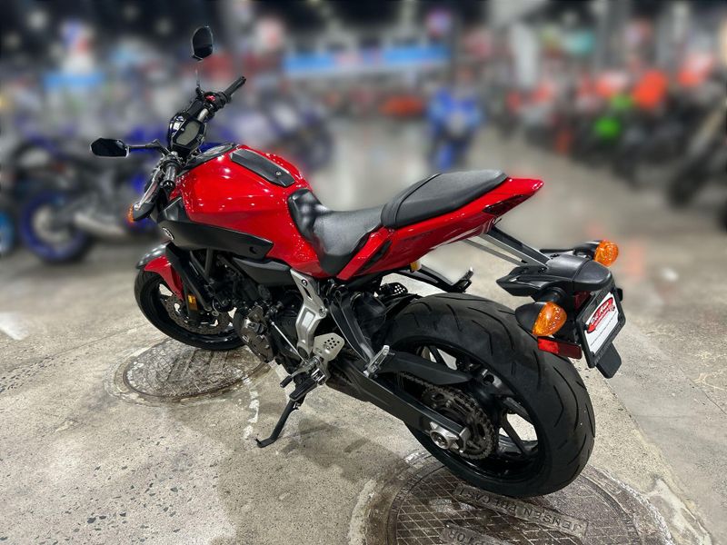 Used 2017 Yamaha FZ-07 Image 15