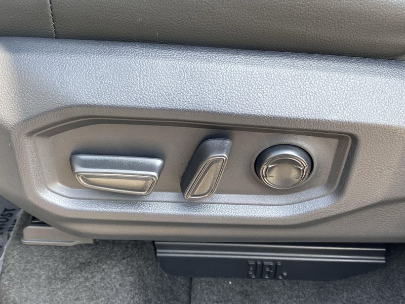 2024 Toyota Tundra LimitedImage 18