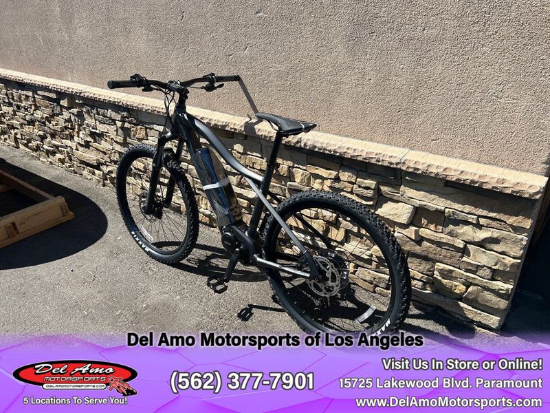 2021 Yamaha Ytorclblk  in a FLAT BLACK exterior color. Del Amo Motorsports of Los Angeles (562) 262-9181 delamomotorsports.com 