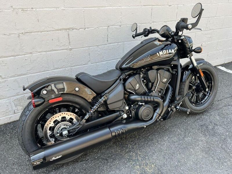 NEW 2025 INDIAN MOTORCYCLE SCOUT BOBBER Image 2