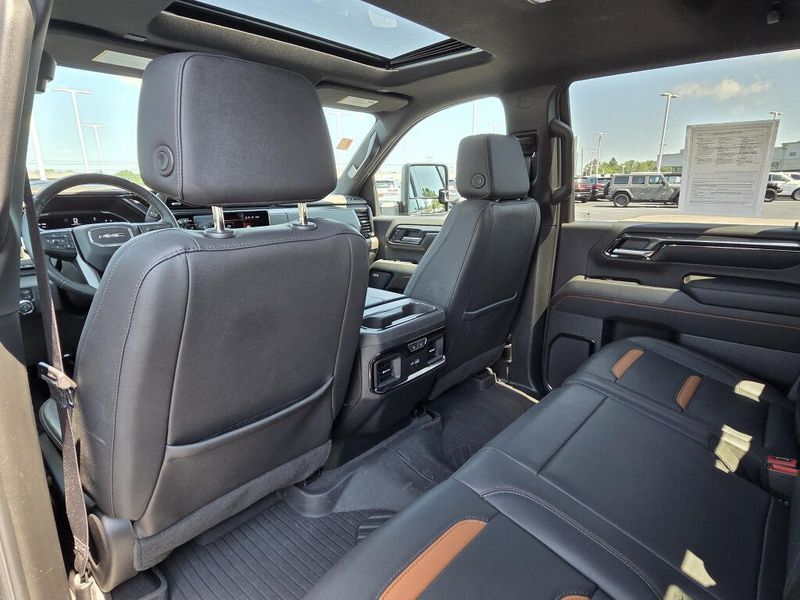 Used 2024 GMC Sierra 2500HD AT4