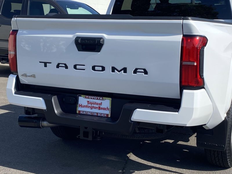 New 2025 Toyota Tacoma SR5Image 4