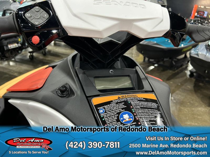 2024 Sea-Doo SPARK FOR 3 (SOUND SYSTEM) Image 12