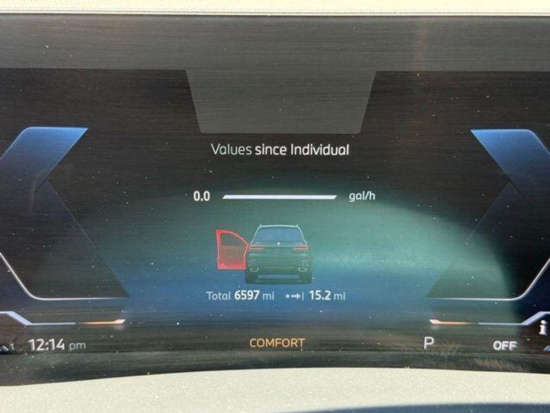 Used 2026 BMW X7 xDrive40iImage 27